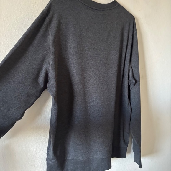 Vuori Men's Ponto Performance Crew Long Sleeve Shirt Color: Charcoal Heather XL - Picture 11 of 15